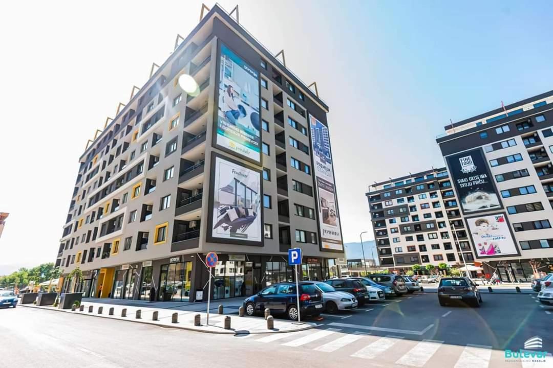 Delux Apartmani Bulevar Σαράγεβο Εξωτερικό φωτογραφία